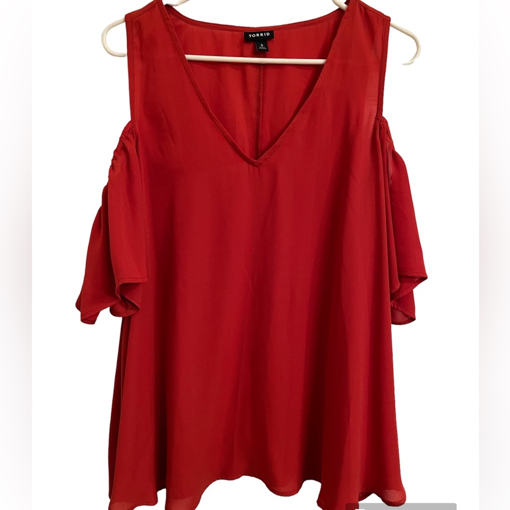 Torrid size 0 off the should top